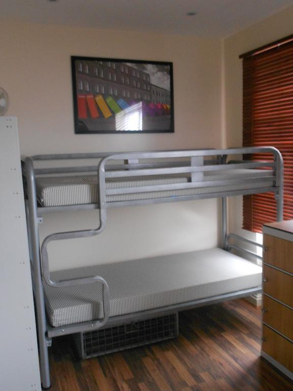 Mapesbury Hostel London Room photo