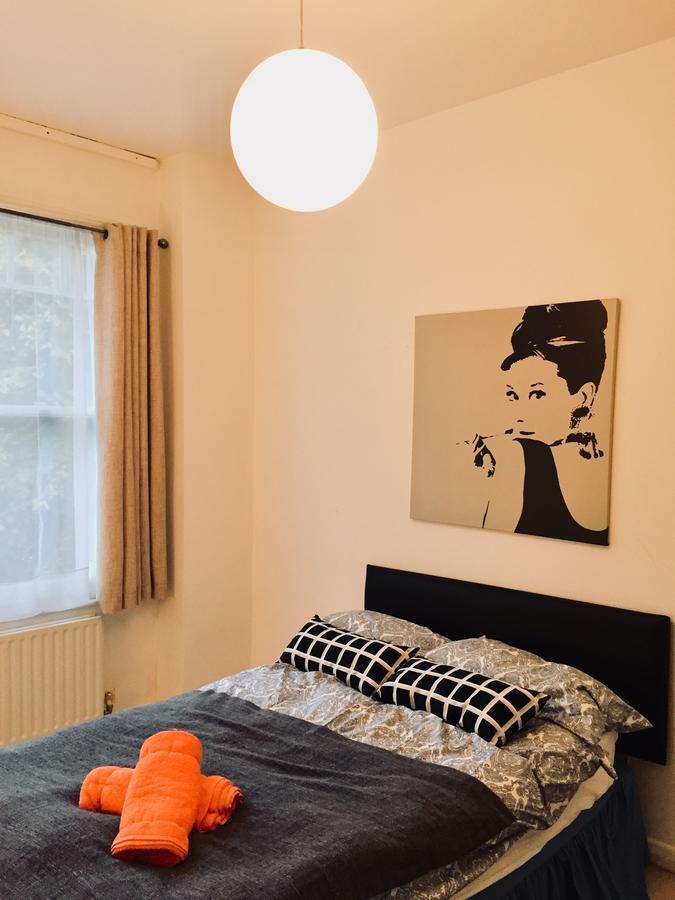 Mapesbury Hostel London Exterior photo